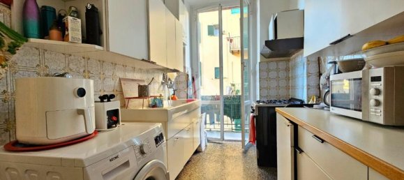 5 rooms Apartment in Genoa, Italy No. 201273 17