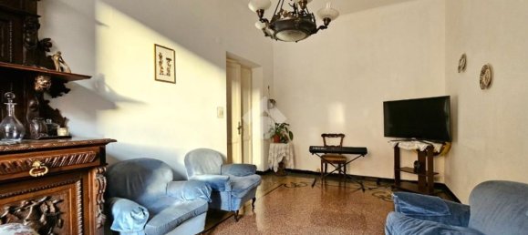 5 rooms Apartment in Genoa, Italy No. 201273 23