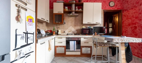 Дом с 10 комнатами в Вердзуоло, Италия № 18509 23