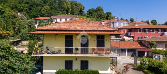 Дом с 10 комнатами в Вердзуоло, Италия № 18509 41