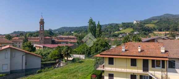 Дом с 10 комнатами в Вердзуоло, Италия № 18509 38