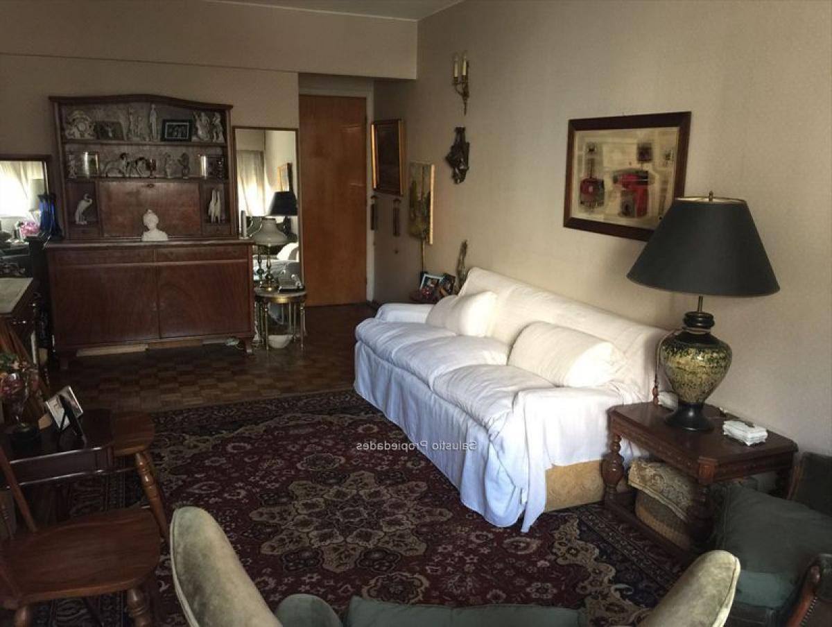 Квартира с 2 спальнями в Монтевидео, Уругвай № 3256