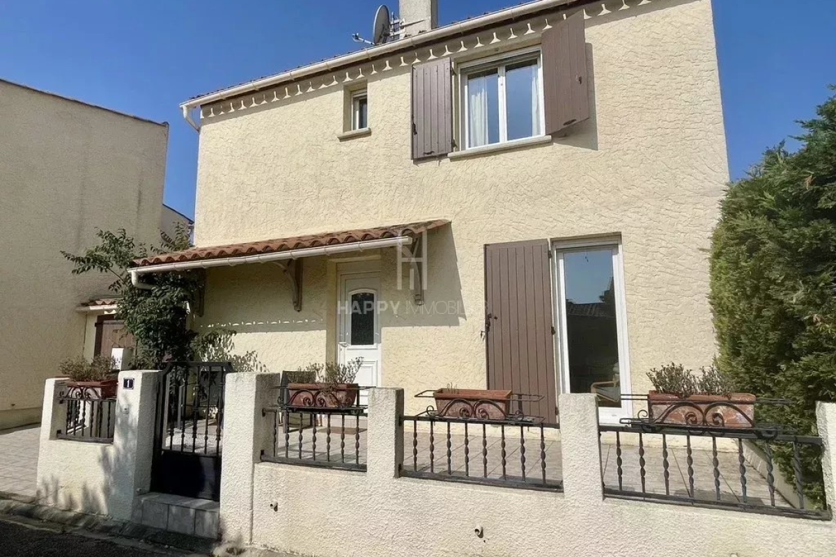 2 bedrooms House in Saint-Martin-de-Crau, France No. 295962