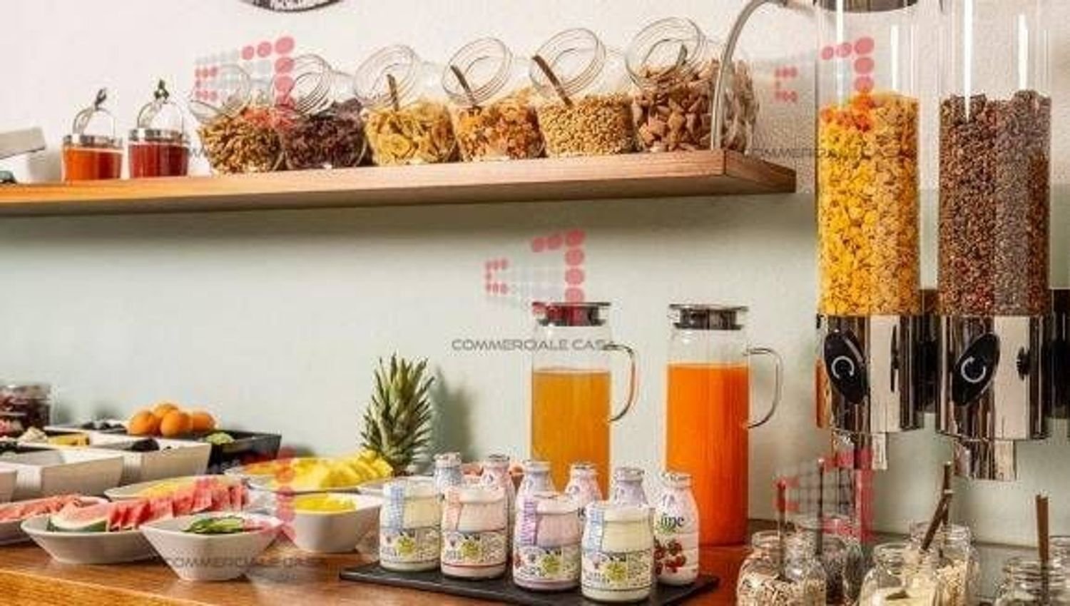 500m² Building in Mirano, Italy No. 403969