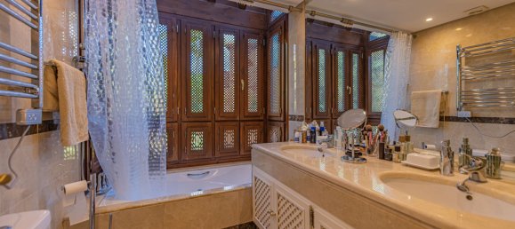 Apartamento T3 em Marbella, Spain N.º 143365 7