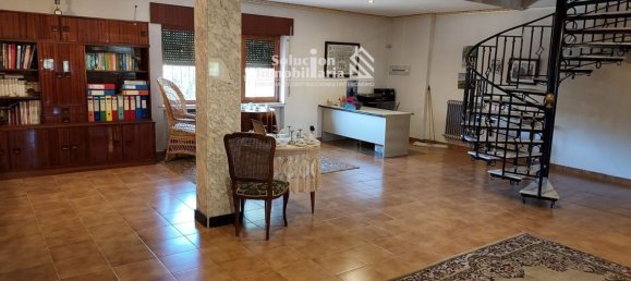 Casa de 7 dormitorios en Villares de la Reina, Spain No. 25529 10