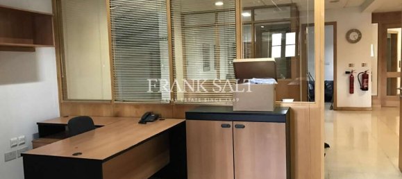 Bureau à Marsa, Malta 108m² No. 12962 14