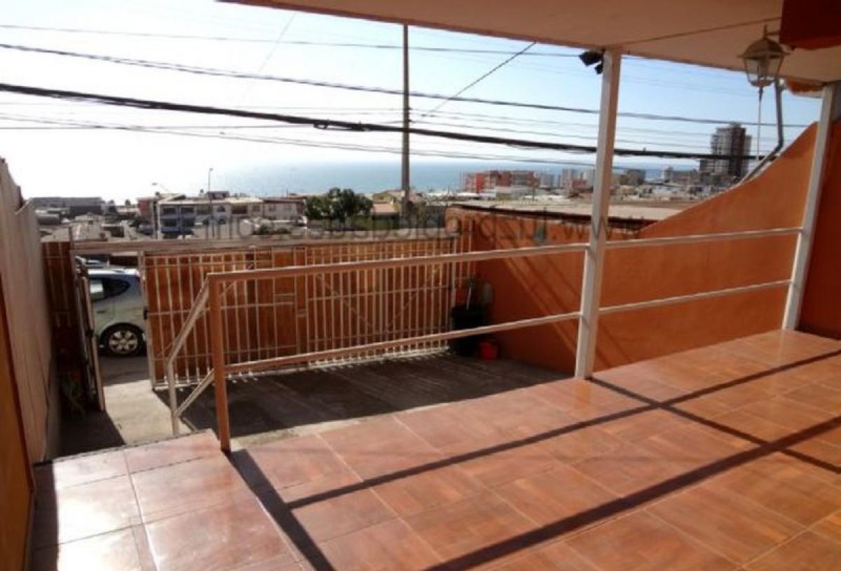 Дом с 3 спальнями в Антофагаста, Чили № 5036