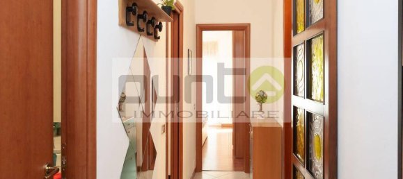 3-salle Appartement à Concorezzo, Italy No. 35325 24