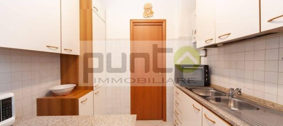 3-salle Appartement à Concorezzo, Italy No. 35325 21
