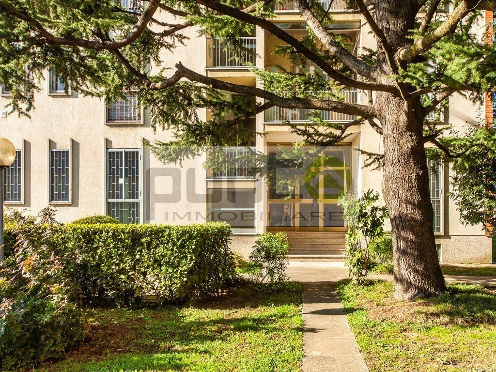 3-salle Appartement à Concorezzo, Italy No. 35325