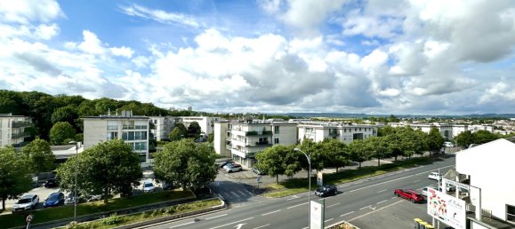 1 bedroom Apartment in Tinqueux, France No. 243999 3