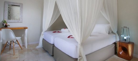 3 Schlafzimmer Villa in Seminyak, Indonesia, Nr. 3434 8