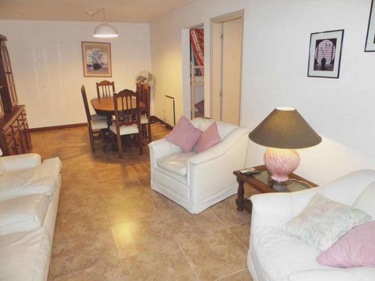 Квартира с 2 спальнями в Мальдонадо, Уругвай № 5066