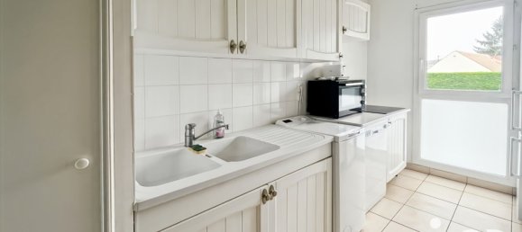 1 bedroom Apartment in Lamorlaye, France No. 152592 5