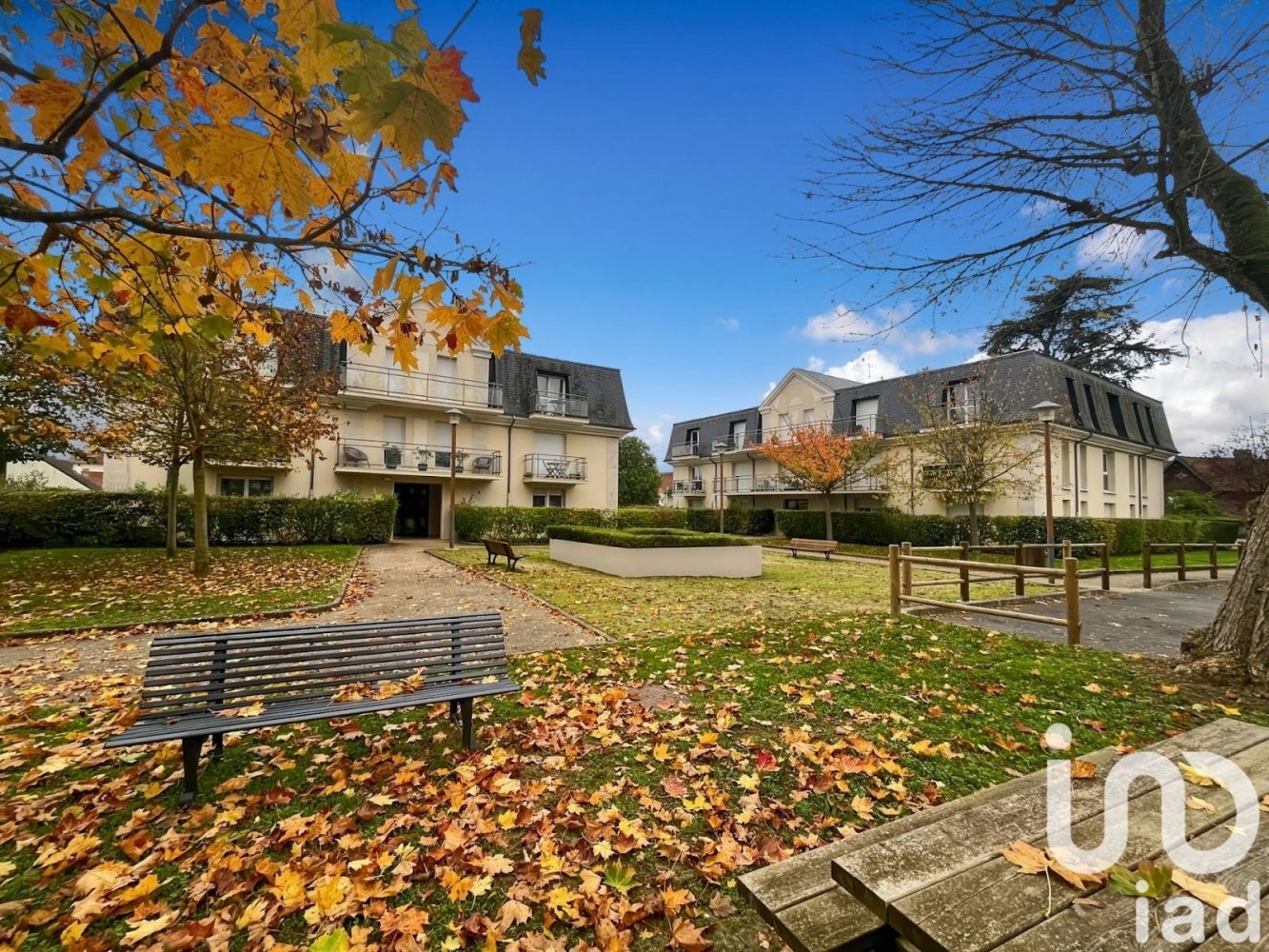 1 bedroom Apartment in Lamorlaye, France No. 152592