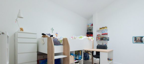3 Schlafzimmer Haus in Nanterre, France, Nr. 146779 16