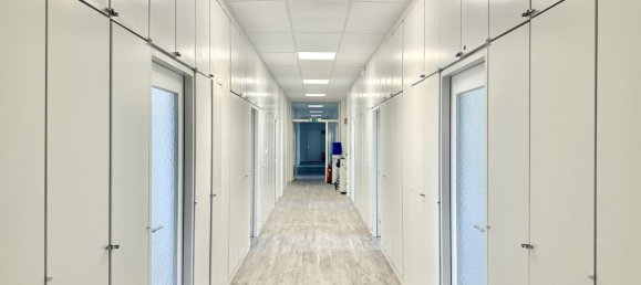 623m² Commercial property in Liesing, Austria No. 131397 9