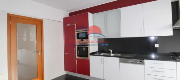 Apartamento de 3 dormitorios en Funchal, Portugal No. 100927 7