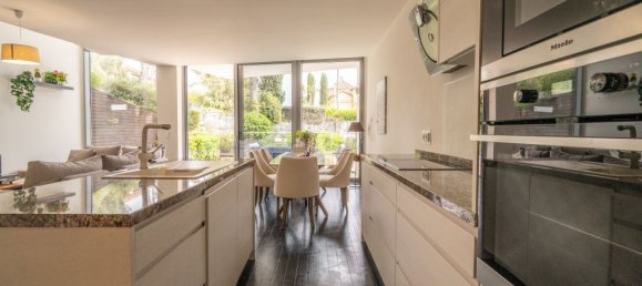 Moradia em banda T3 em Marbella, Spain N.º 144852 3