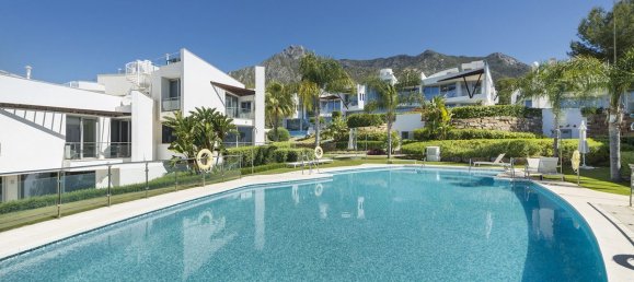 Moradia em banda T3 em Marbella, Spain N.º 144852 2