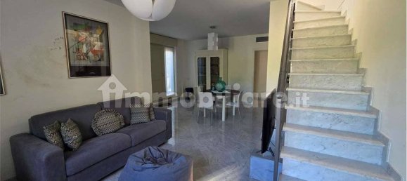 2 bedrooms Villa in Bordighera, Italy No. 319237 16