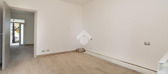 2 bedrooms Apartment in Pozzo d'Adda, Italy No. 60475 7