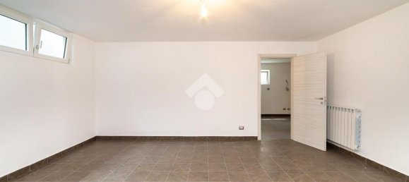 2 bedrooms Apartment in Pozzo d'Adda, Italy No. 60475 17