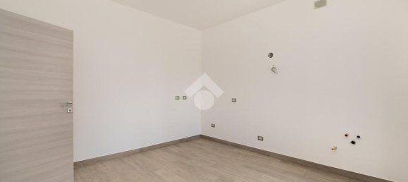 2 bedrooms Apartment in Pozzo d'Adda, Italy No. 60475 12