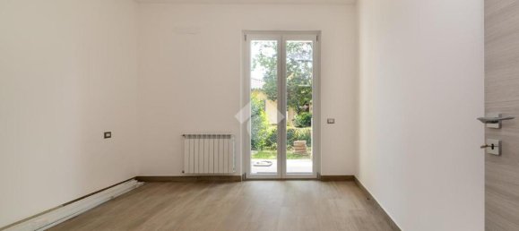 2 bedrooms Apartment in Pozzo d'Adda, Italy No. 60475 3