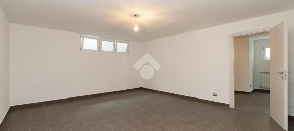 2 bedrooms Apartment in Pozzo d'Adda, Italy No. 60475 18