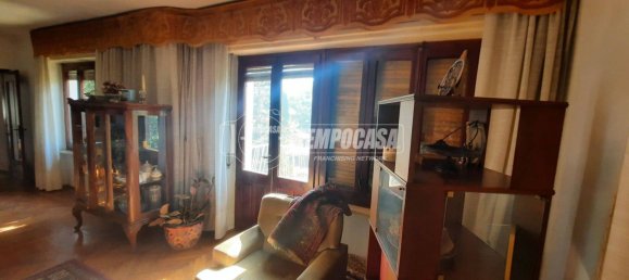 5 bedrooms House in Loranzè, Italy No. 283842 3