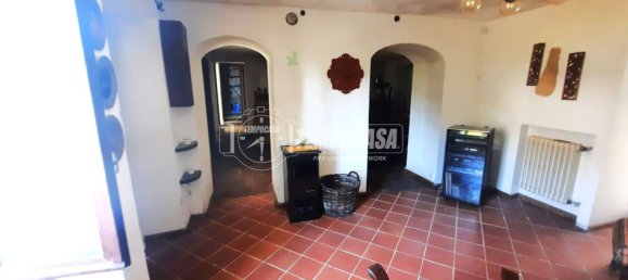 5 bedrooms House in Loranzè, Italy No. 283842 20
