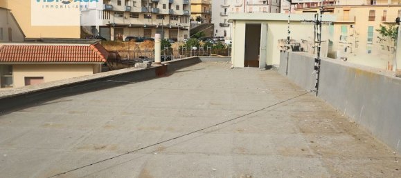 3 rooms Apartment in Montescaglioso, Italy No. 274947 7