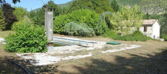 5 bedrooms House in Entrevaux, France No. 287804 7