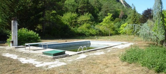 5 bedrooms House in Entrevaux, France No. 287804 8