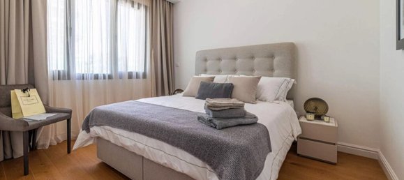 4 bedrooms Villa in Limassol, Cyprus No. 12427 6