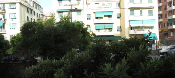 3 bedrooms Apartment in Genoa, Italy No. 335706 2