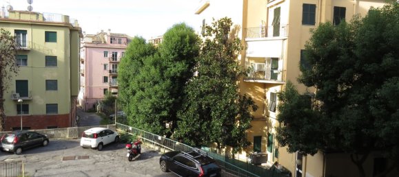 3 bedrooms Apartment in Genoa, Italy No. 335706 3