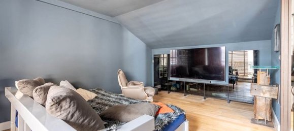 Casa de 4 dormitorios en Pantin, France No. 359356 10