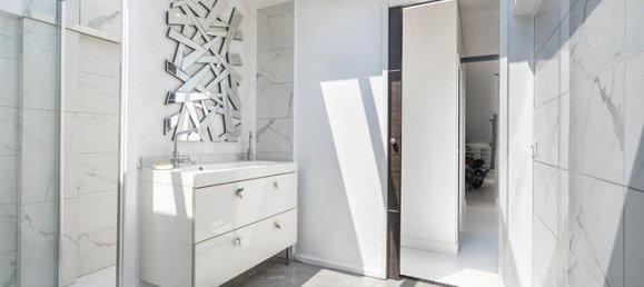 Casa de 4 dormitorios en Pantin, France No. 359356 16