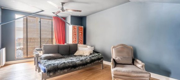 Casa de 4 dormitorios en Pantin, France No. 359356 11