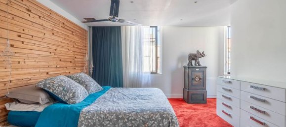 Casa de 4 dormitorios en Pantin, France No. 359356 8