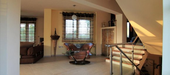 5 bedrooms Villa in Corfu, Greece No. 5517 14