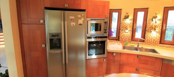 5 bedrooms Villa in Corfu, Greece No. 5517 19