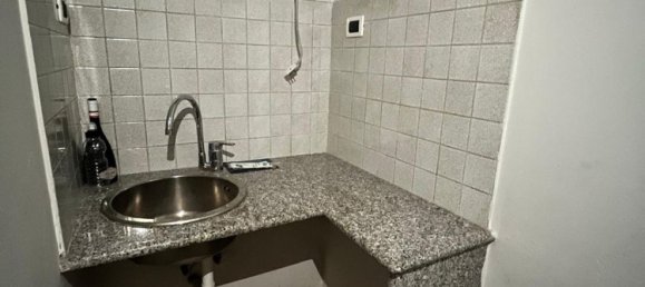 57m² Office in Palermo, Italy No. 298780 10