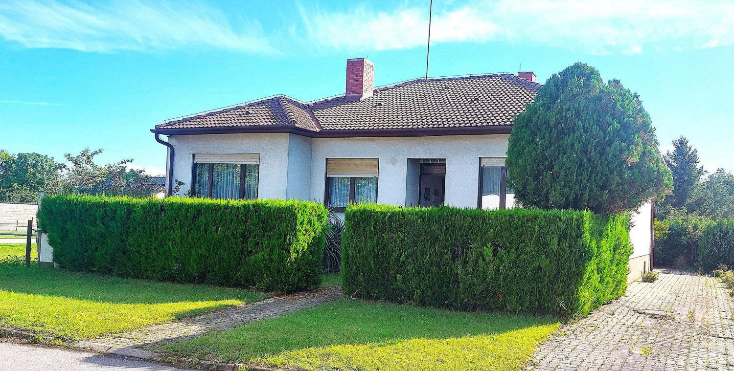 2 Schlafzimmer Haus in Wallern im Burgenland, Austria, Nr. 201563