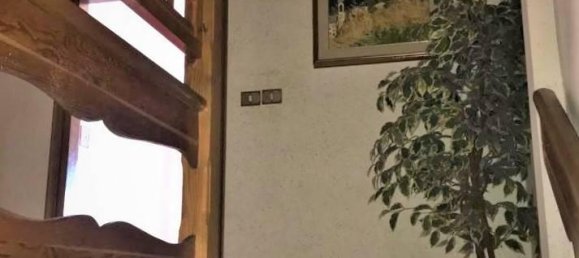 Дом с 15 комнатами в Санто Стефано ди Кадоре, Италия № 111336 8