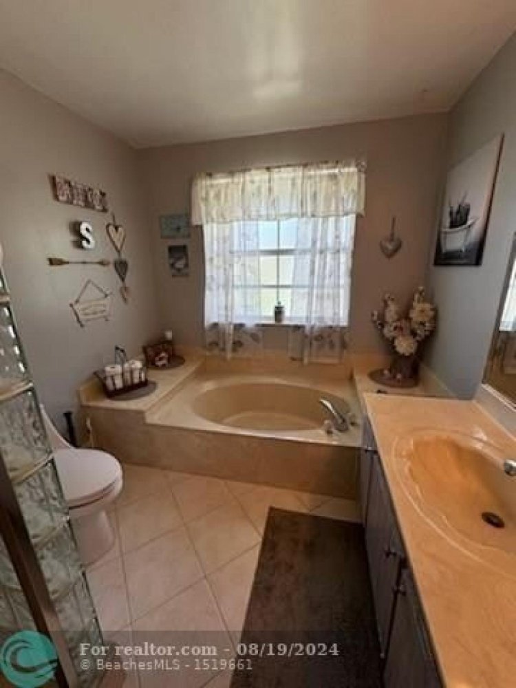 4 Schlafzimmer Haus in Davie, USA, Nr. 383463