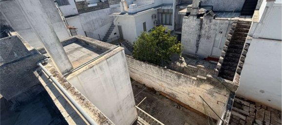 6 Schlafzimmer Haus in Casarano, Italy, Nr. 362813 32